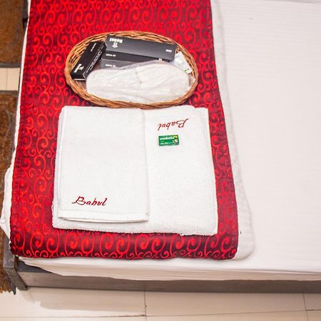 Babul Hotel Калькутта Экстерьер фото