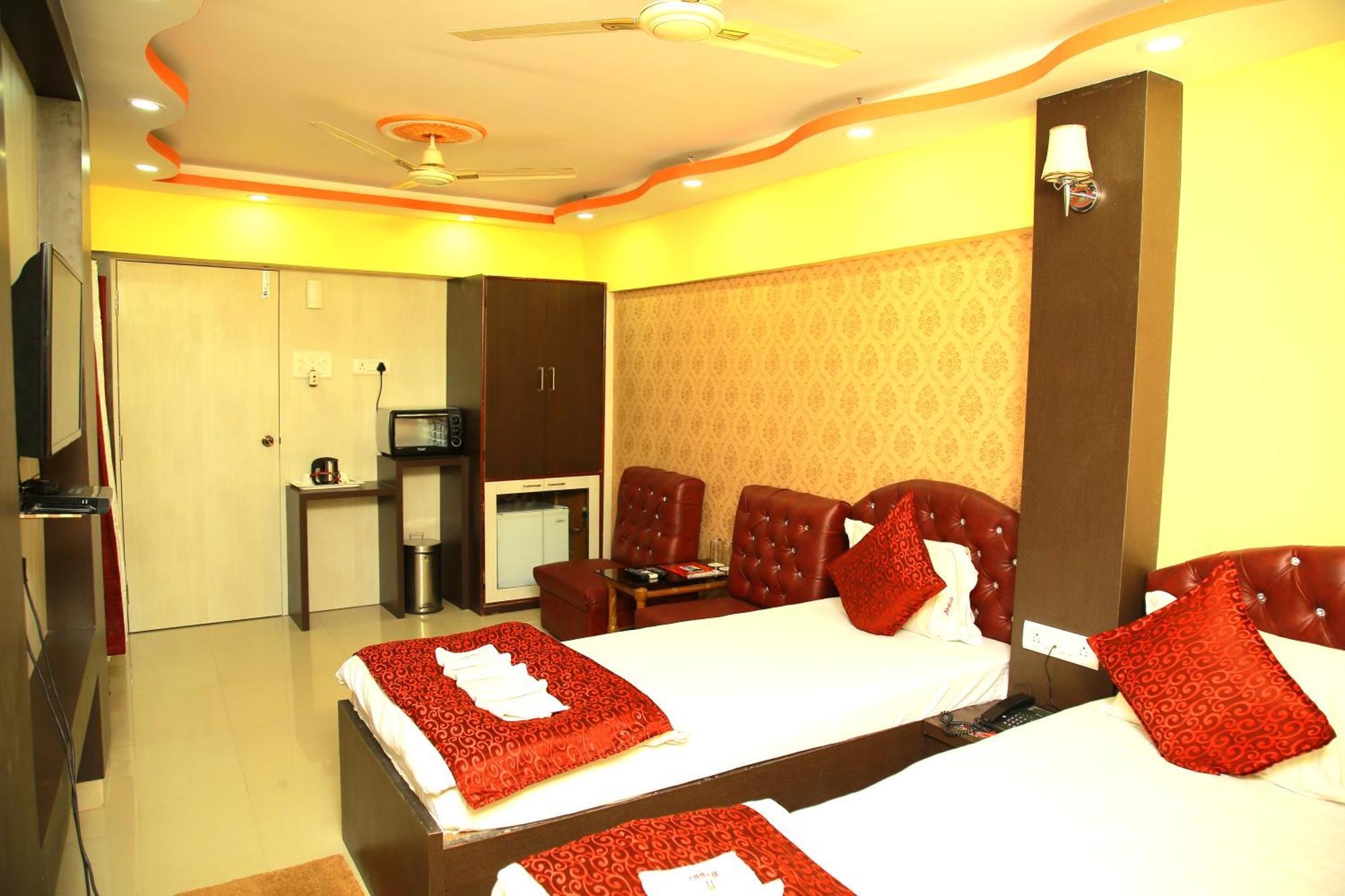 Babul Hotel Калькутта Экстерьер фото