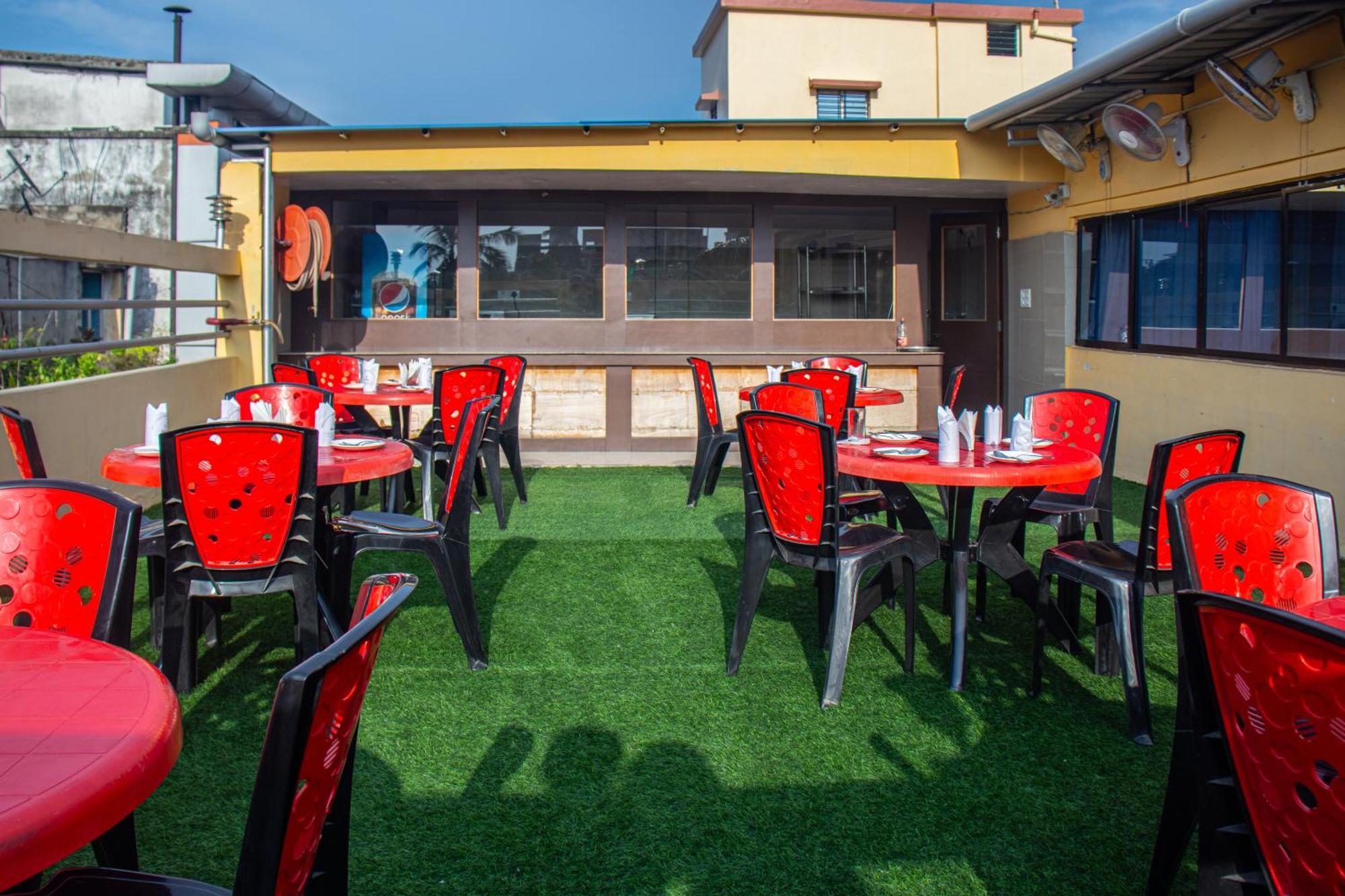 Babul Hotel Калькутта Экстерьер фото