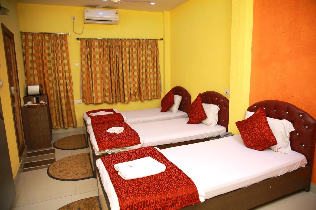Babul Hotel Калькутта Экстерьер фото