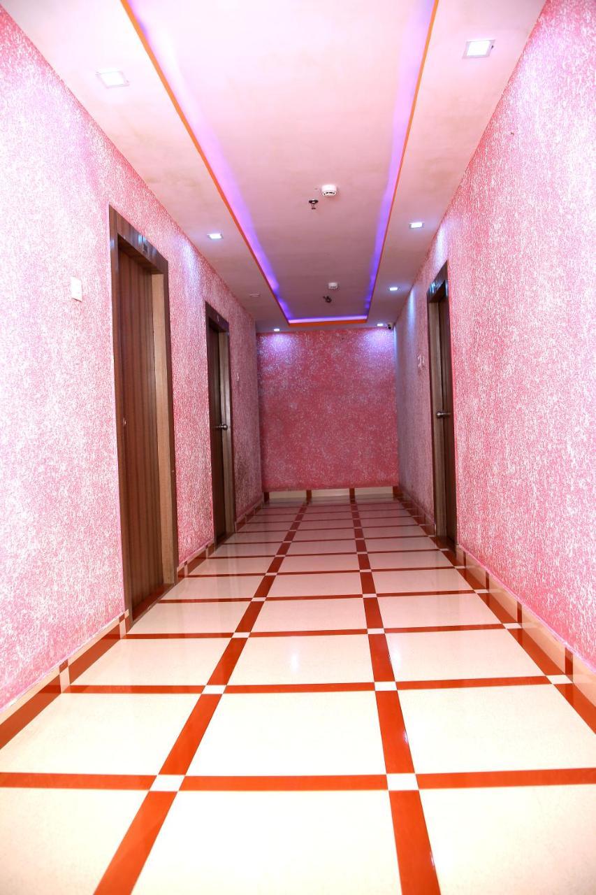 Babul Hotel Калькутта Экстерьер фото