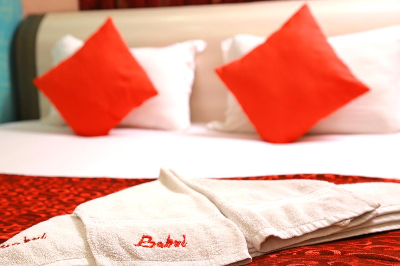 Babul Hotel Калькутта Экстерьер фото